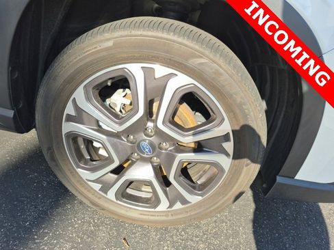 Used 2023 Subaru Ascent Touring image 5