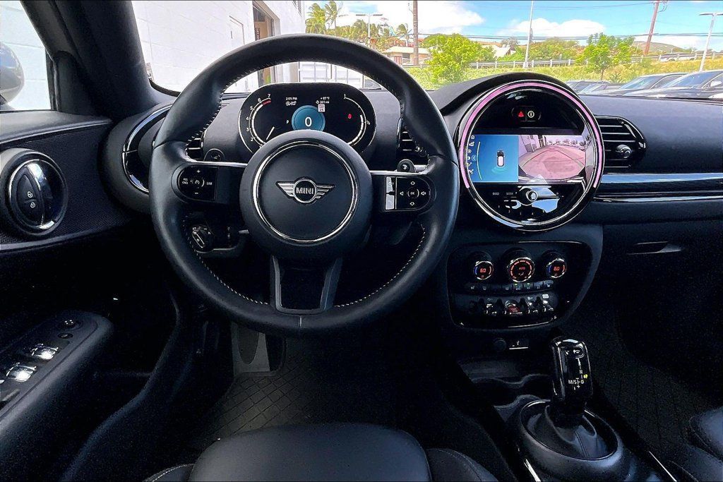 Certified 2022 MINI Cooper Clubman S FWD image 6