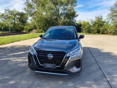 Used 2023 Nissan Kicks S