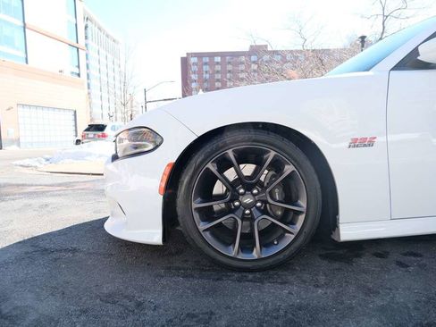 Used 2020 Dodge Charger Scat Pack w/ Driver Convenience Group image 5