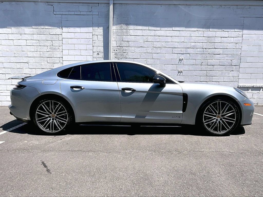 Used 2019 Porsche Panamera GTS AWD/4WD image 6