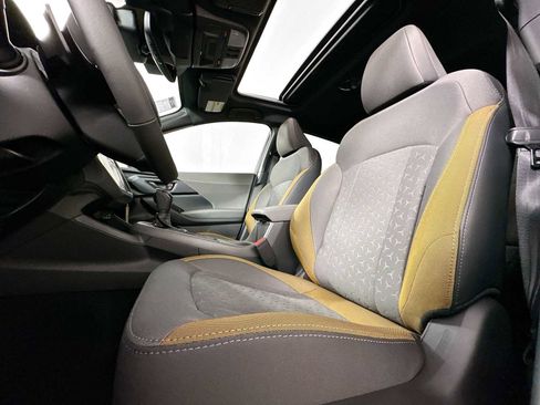 Certified 2025 Subaru Crosstrek 2.5i Sport w/ Crosstrek Mirror Package image 18