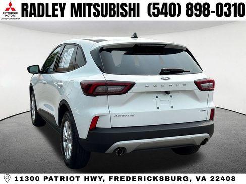 Used 2025 Ford Escape Active AWD/4WD image 16