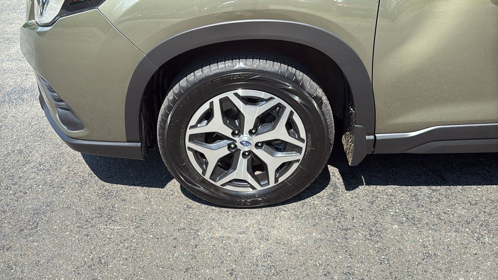 Certified 2022 Subaru Forester Premium AWD/4WD image 10
