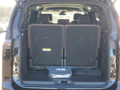 New 2025 Volkswagen ID. Buzz Pro S image 10