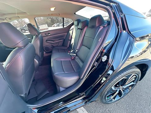 Used 2024 Nissan Altima 2.5 SR w/ SR Premium Package image 31