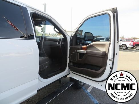 Used 2017 Ford F350 King Ranch w/ King Ranch Ultimate Package image 57