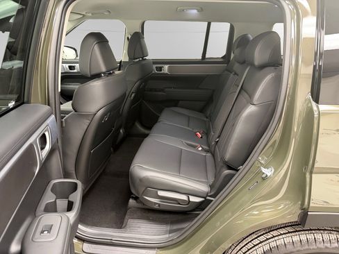 Used 2026 Hyundai Santa Fe SEL image 13