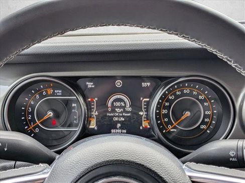 Used 2023 Jeep Gladiator Overland image 11