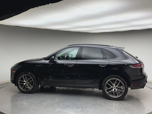 Used 2024 Porsche Macan AWD/4WD image 5