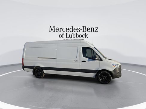 New 2026 Mercedes-Benz Sprinter 2500 image 9