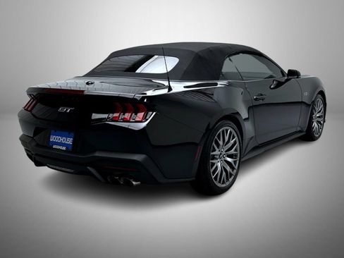 Used 2026 Ford Mustang GT Premium RWD image 5