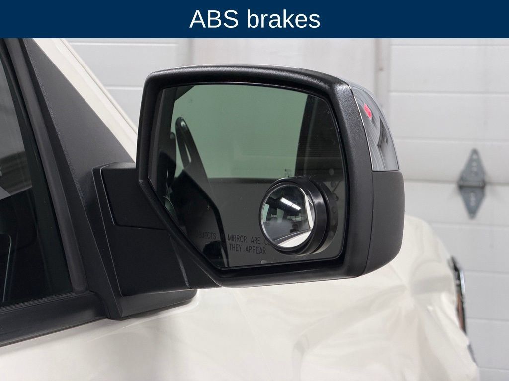 Used 2014 Chevrolet Silverado 1500 LTZ AWD/4WD image 12
