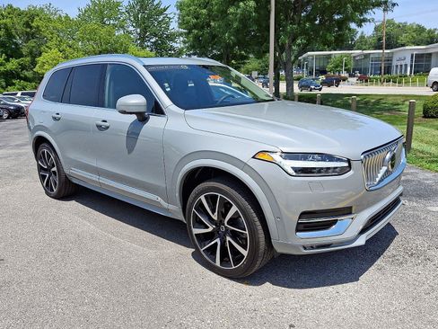 Certified 2024 Volvo XC90 B6 Ultimate AWD/4WD image 1