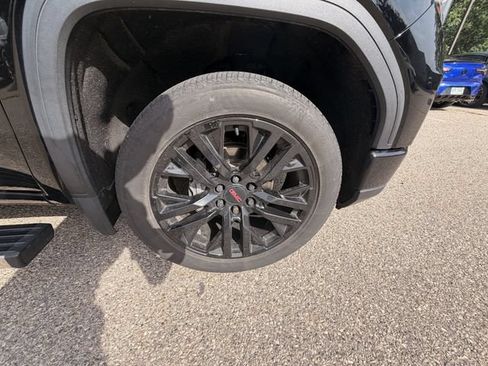Used 2022 GMC Sierra 1500 Denali AWD/4WD image 10