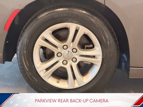 Used 2022 Dodge Charger SXT RWD image 8