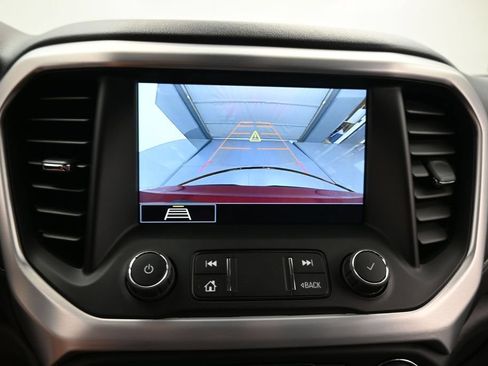 Used 2020 GMC Acadia SLT AWD/4WD image 16