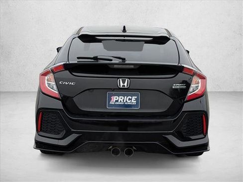 Used 2019 Honda Civic Sport Touring image 6