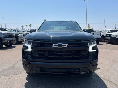Used 2025 Chevrolet Silverado 1500 RST AWD/4WD image 8