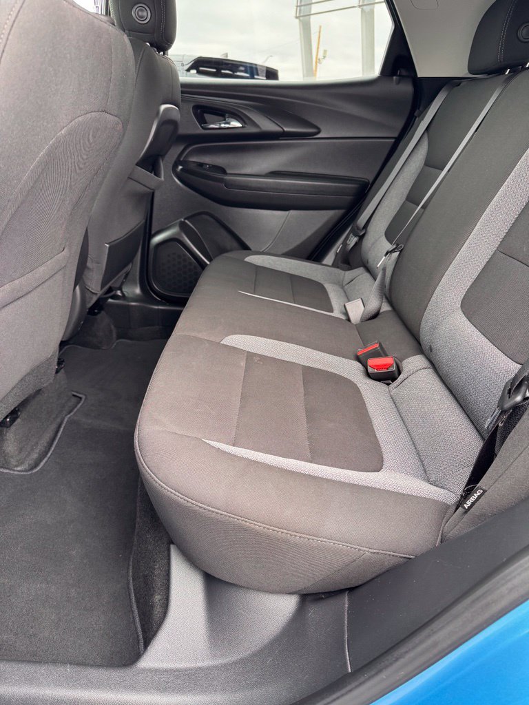 Used 2025 Chevrolet TrailBlazer LT FWD image 11