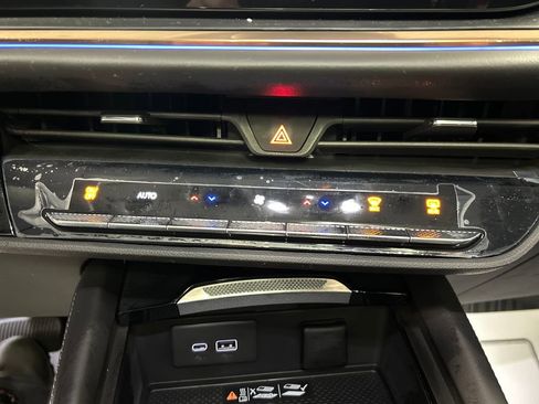 New 2026 Buick Envision Avenir image 17