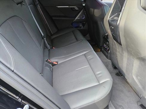 Used 2025 BMW M5 Touring image 20