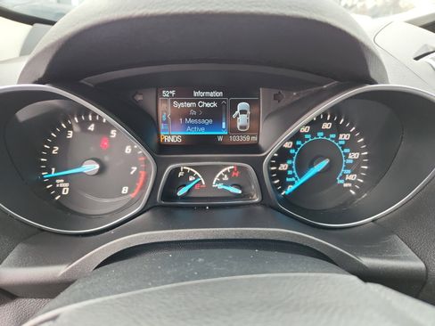 Used 2016 Ford Escape SE image 10