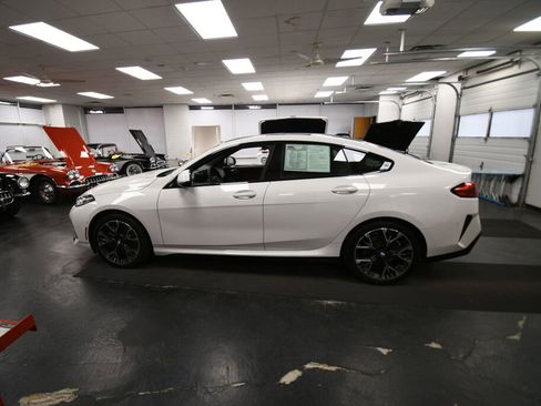 Used 2025 BMW 228i xDrive AWD/4WD image 5