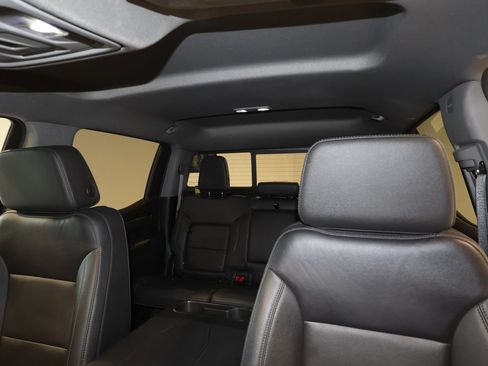 Used 2024 GMC Sierra 1500 Elevation w/ Elevation Premium Package AWD/4WD image 18