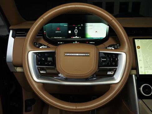 Used 2023 Land Rover Range Rover SV AWD/4WD image 11