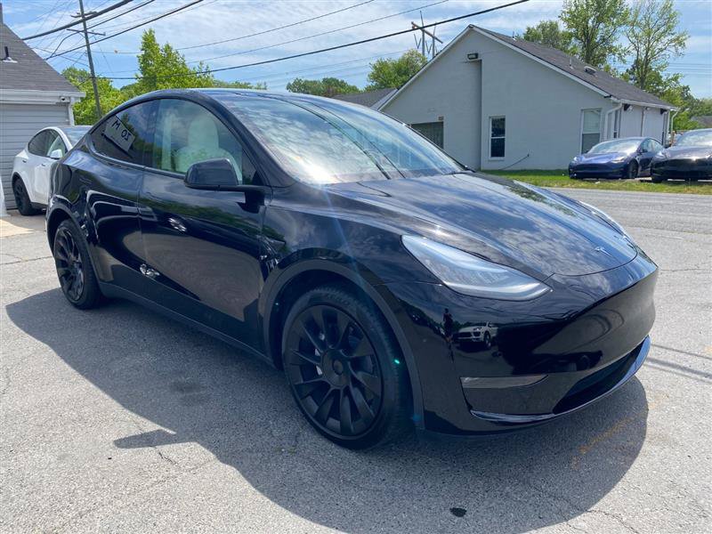 Used 2023 Tesla Model 3 Standard Range RWD image 7