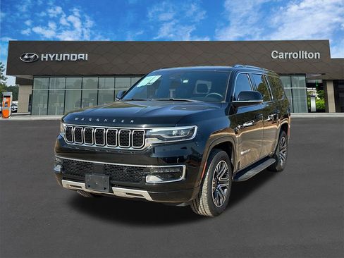 Used 2023 Jeep Wagoneer Series II AWD/4WD image 1