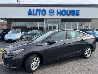 Used 2017 Chevrolet Cruze LT