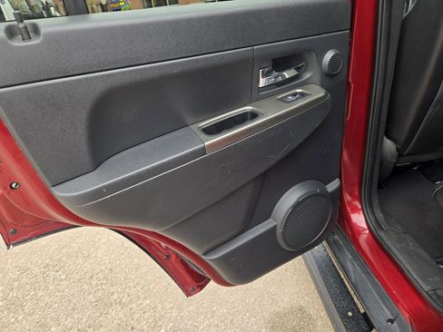 Used 2012 Jeep Liberty Limited Jet w/ Exterior Appearance Group image 18