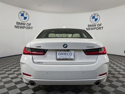New 2026 BMW 330i xDrive Sedan w/ Convenience Package AWD/4WD image 7
