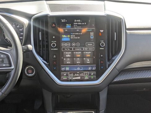 Used 2024 Subaru Ascent Premium w/ Convenience Package image 19