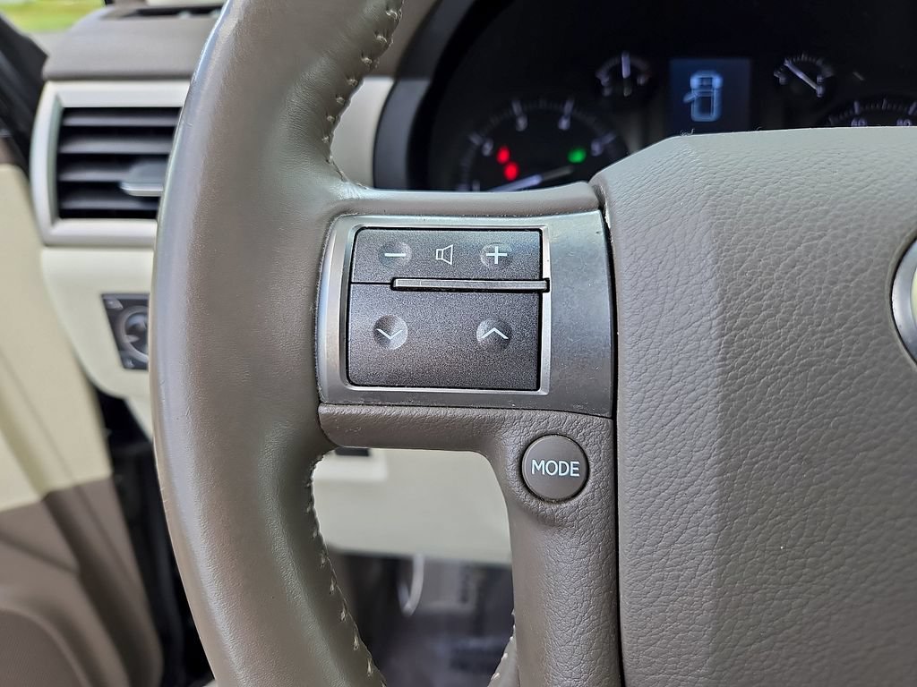 Used 2015 Lexus GX 460 w/ Premium Package AWD/4WD image 23