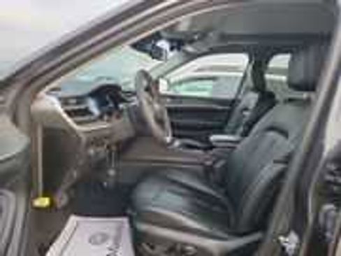 Used 2022 Jeep Grand Cherokee Limited 4xe image 9