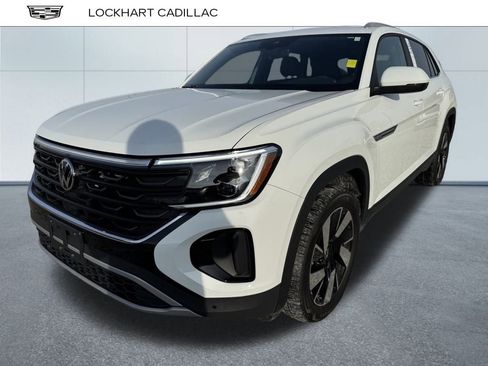 Used 2024 Volkswagen Atlas Cross Sport SE image 6