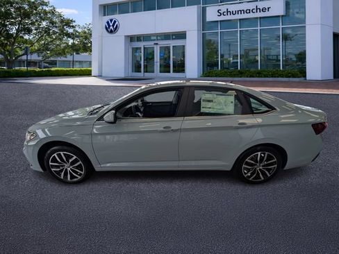 New 2026 Volkswagen Jetta SE FWD image 3