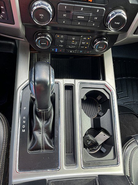 Used 2020 Ford F150 Lariat AWD/4WD image 11
