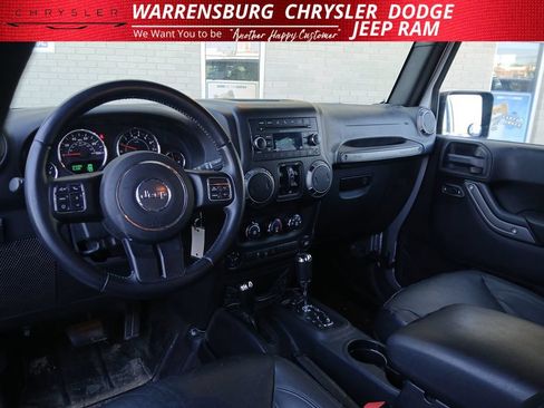 Used 2015 Jeep Wrangler Unlimited Sport w/ Quick Order Package 24S AWD/4WD image 15