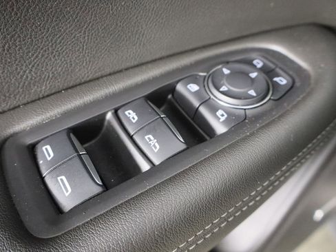 Used 2022 Cadillac XT6 Premium Luxury image 23