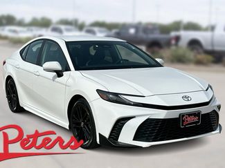 Used 2025 Toyota Camry SE video 1