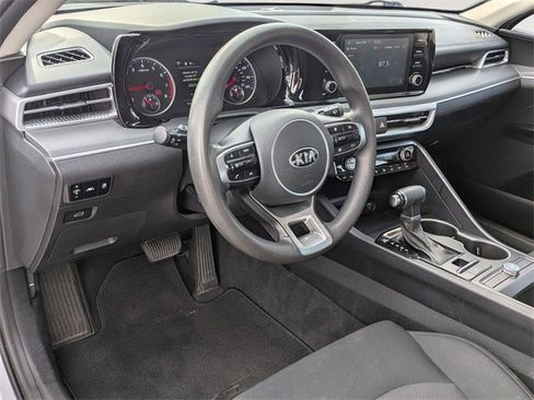 Used 2021 Kia K5 LXS image 10