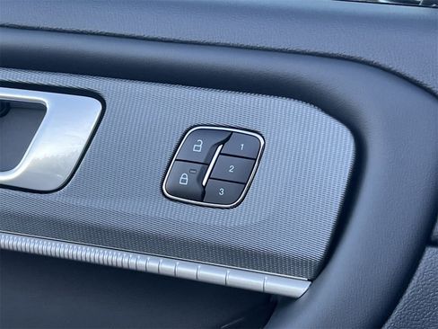 New 2026 Ford Explorer ST-Line w/ ST-Line Street Pack image 17