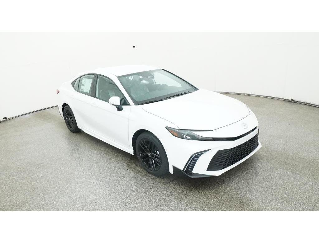 Used 2026 Toyota Camry SE FWD image 17
