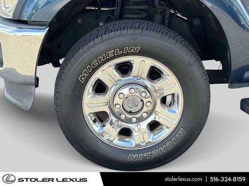 Used 2016 Ford F250 Lariat w/ Lariat Ultimate Package AWD/4WD image 9