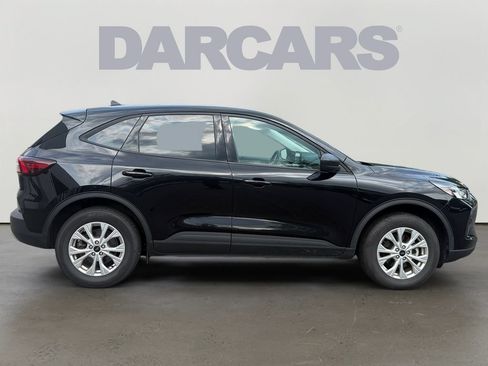 Used 2025 Ford Escape Active AWD/4WD image 8