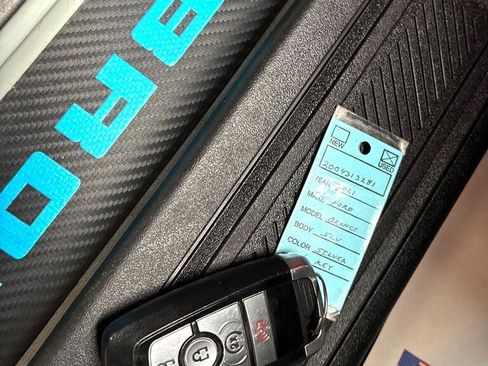 Used 2021 Ford Bronco Wildtrak image 42